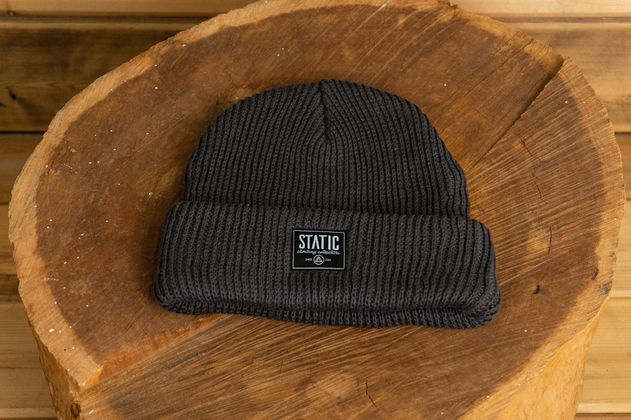 Hemp Slacker Beanie | Charcoal — △STΛTIC Climbing